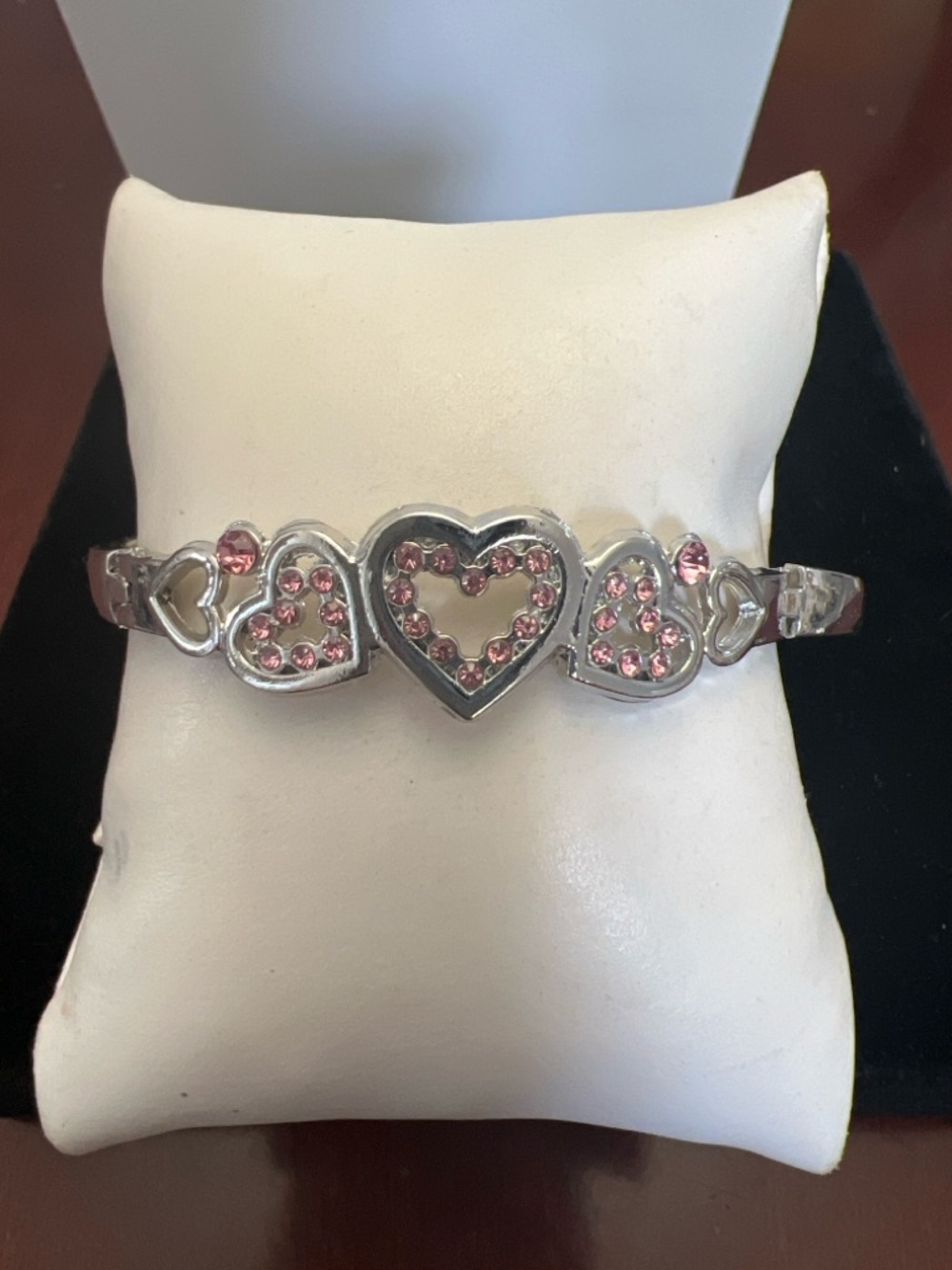 paparazzi Pink Heart Sparkle Bracelet - Picture 2 of 3